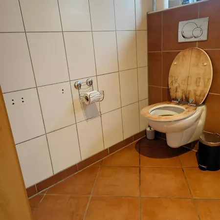 Work And Tueddern Naehe Geilenkirchen Und Naehe Geleen Moderne Fuer 8 Personen Auf 180qm