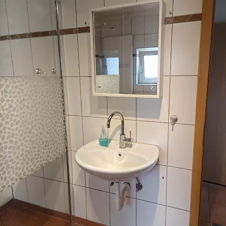 Work And Tueddern Naehe Geilenkirchen Und Naehe Geleen Moderne Fuer 8 Personen Auf 180qm Apartamento
