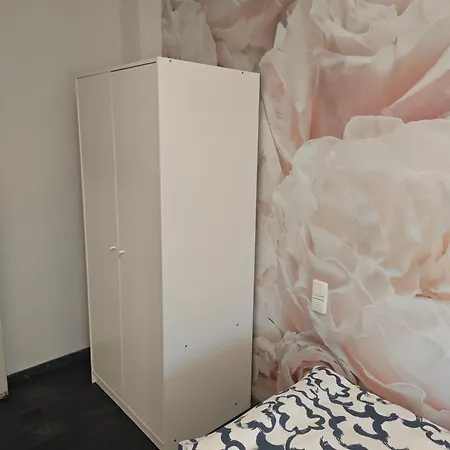 Work And Tueddern Naehe Geilenkirchen Und Naehe Geleen Moderne Fuer 8 Personen Auf 180qm