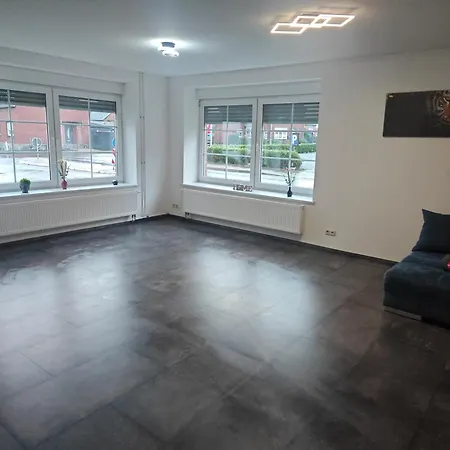 Apartamento Work And Tueddern Naehe Geilenkirchen Und Naehe Geleen Moderne Fuer 8 Personen Auf 180qm *