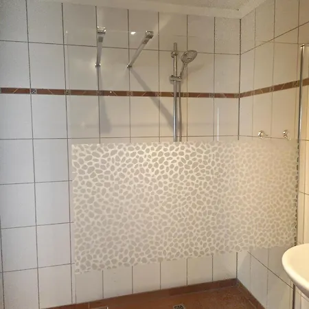 Apartamento Work And Tueddern Naehe Geilenkirchen Und Naehe Geleen Moderne Fuer 8 Personen Auf 180qm