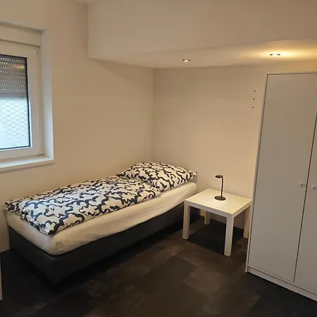 Apartamento Work And Tueddern Naehe Geilenkirchen Und Naehe Geleen Moderne Fuer 8 Personen Auf 180qm Selfkant