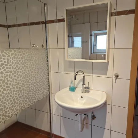 Work And Tueddern Naehe Geilenkirchen Und Naehe Geleen Moderne Fuer 8 Personen Auf 180qm *