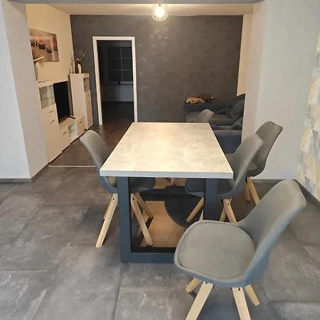 Work And Tueddern Naehe Geilenkirchen Und Naehe Geleen Moderne Fuer 8 Personen Auf 180qm Apartamento Selfkant