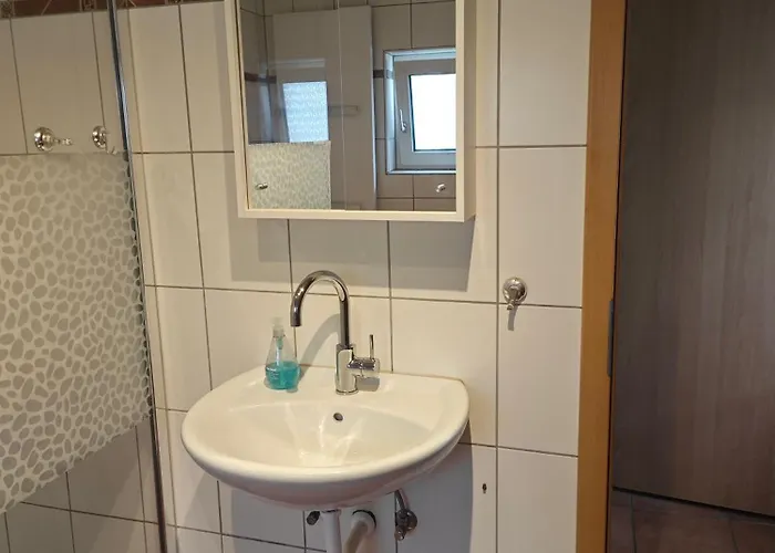 Work And Tueddern Naehe Geilenkirchen Und Naehe Geleen Moderne Fuer 8 Personen Auf 180qm