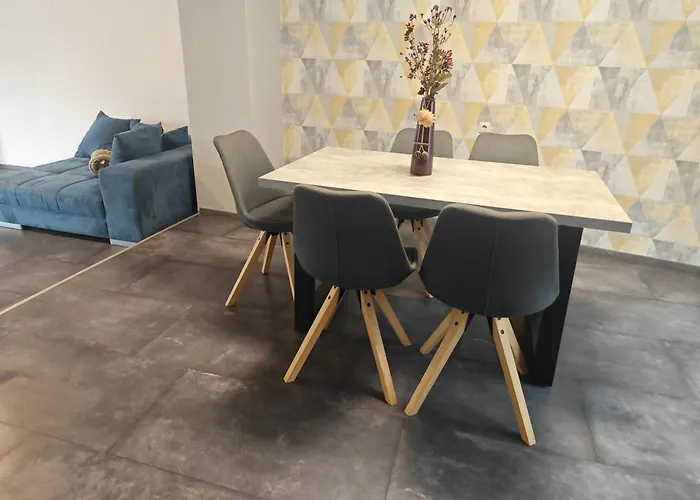 Work And Tueddern Naehe Geilenkirchen Und Naehe Geleen Moderne Fuer 8 Personen Auf 180qm