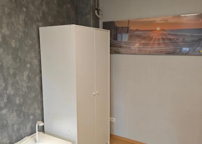 Work And Tueddern Naehe Geilenkirchen Und Naehe Geleen Moderne Fuer 8 Personen Auf 180qm