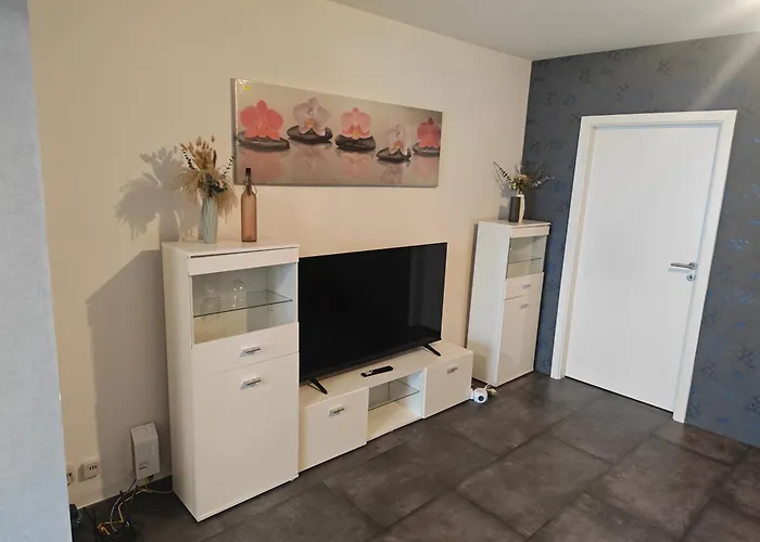 Work And Tueddern Naehe Geilenkirchen Und Naehe Geleen Moderne Fuer 8 Personen Auf 180qm